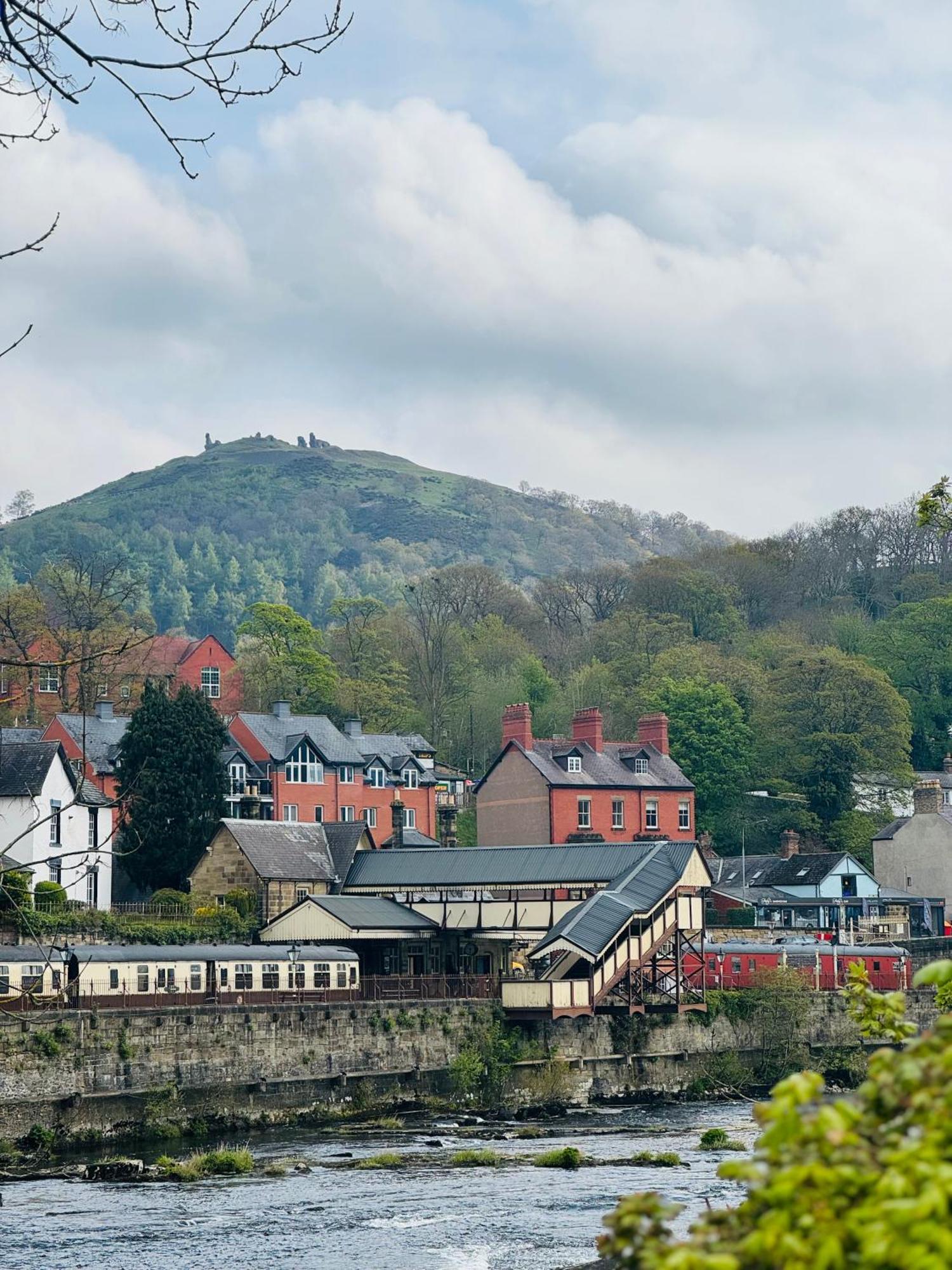 Riversdale House Bed & Breakfast Llangollen Zewnętrze zdjęcie